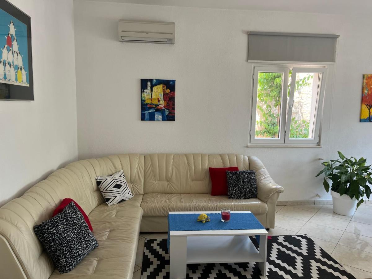 Old Town Center Apartments سوبيتار المظهر الخارجي الصورة